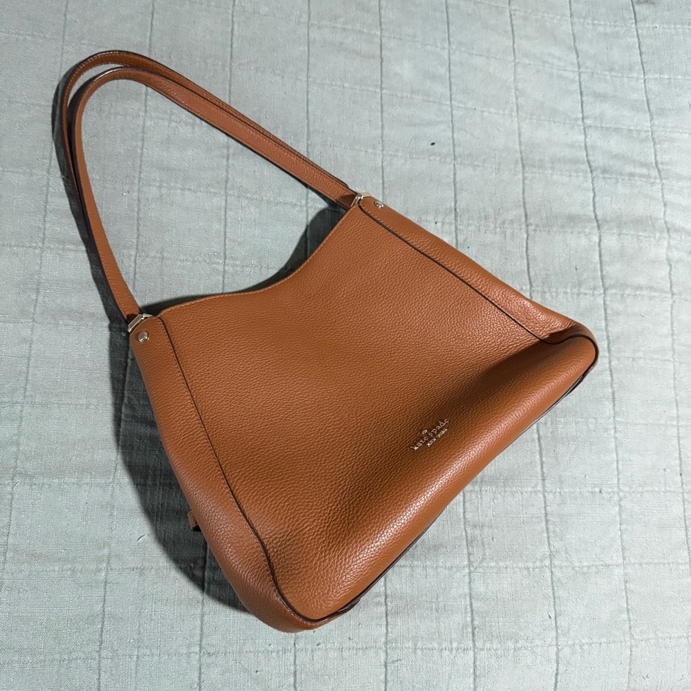 Kate Spade Pebble Leather Shoulder Bag in Tan